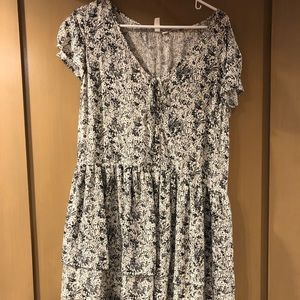 Black and White Floral Rag & Bone Dress!